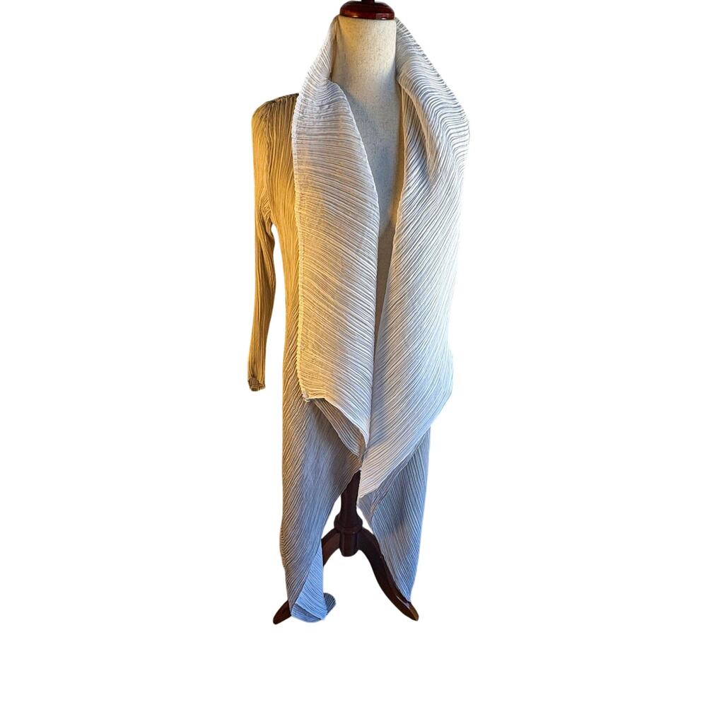 Reversible Alquema Long Sleeve Draped Open-Front Maxi Cardigan white/gray
